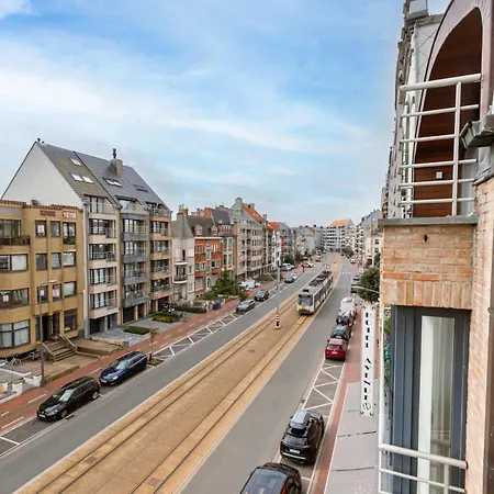 Huswell - Brand New Near The * Blankenberge